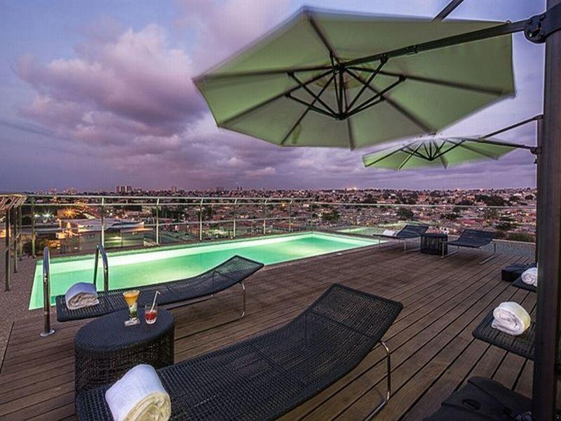 Executive Hotel Samba Luanda Exterior photo